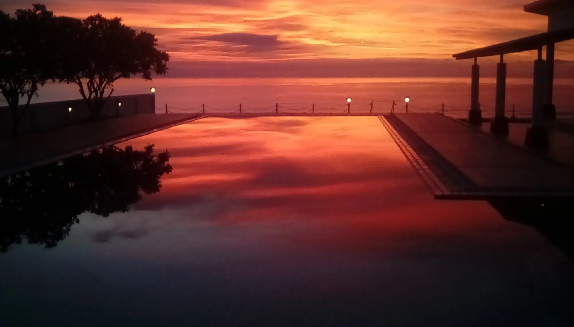 The shared pool at first light, with the gulf flat behind it